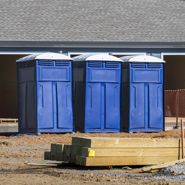 what is the expected delivery and pickup timeframe for the portable toilets in Oquossoc ME